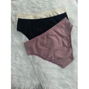 
Kit Com 3 Calcinhas De Algodão Cotton Premium 