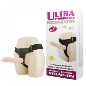 Cinta Peniana Com Fivelas Ajustáveis E Pênis Em Cyberskin Articulável Sexy Import