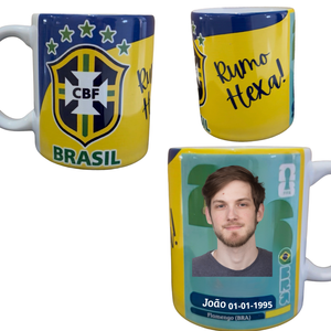 Caneca Copa Brasil Figurinha Porcelana 325ml