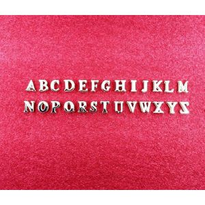 Letra em Metal para Calcinha Personalizada.