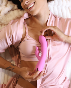 Jazz - Vibrador Rabbit 4 em 1 com Estímulo de Ponto G, Clitóris e Tapping Duplo