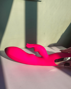 Crazy Rabbit - Vibrador de Ponto G com Estímulo de Clitóris Recarregável