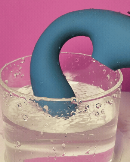 Sensevibe Curve - Vibrador de Ponto G e Sugador de Clitóris 2 em 1 - Único