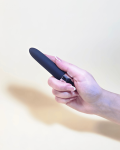 Sky - Vibrador Bullet Aveludado Recarregável com 12 Modos de Vibração
