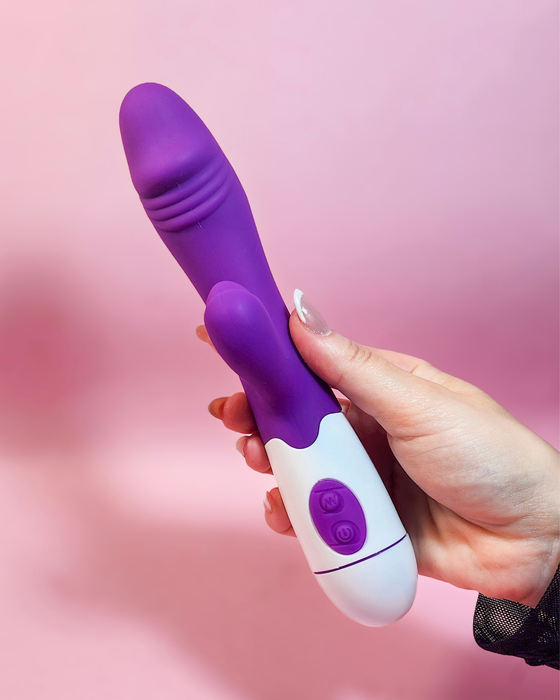 Start - Vibrador de Ponto G com Estímulo de Clitóris e 30 Modos de Vibração - Roxo