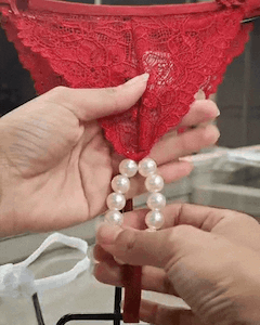 Calcinha Tailandesa em Renda com Pérolas e Ajuste | P ao 46