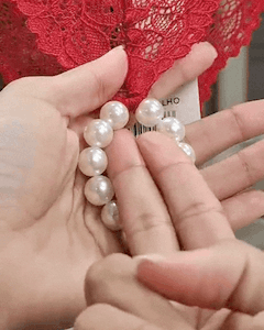 Calcinha Tailandesa em Renda com Pérolas e Ajuste | P ao 46
